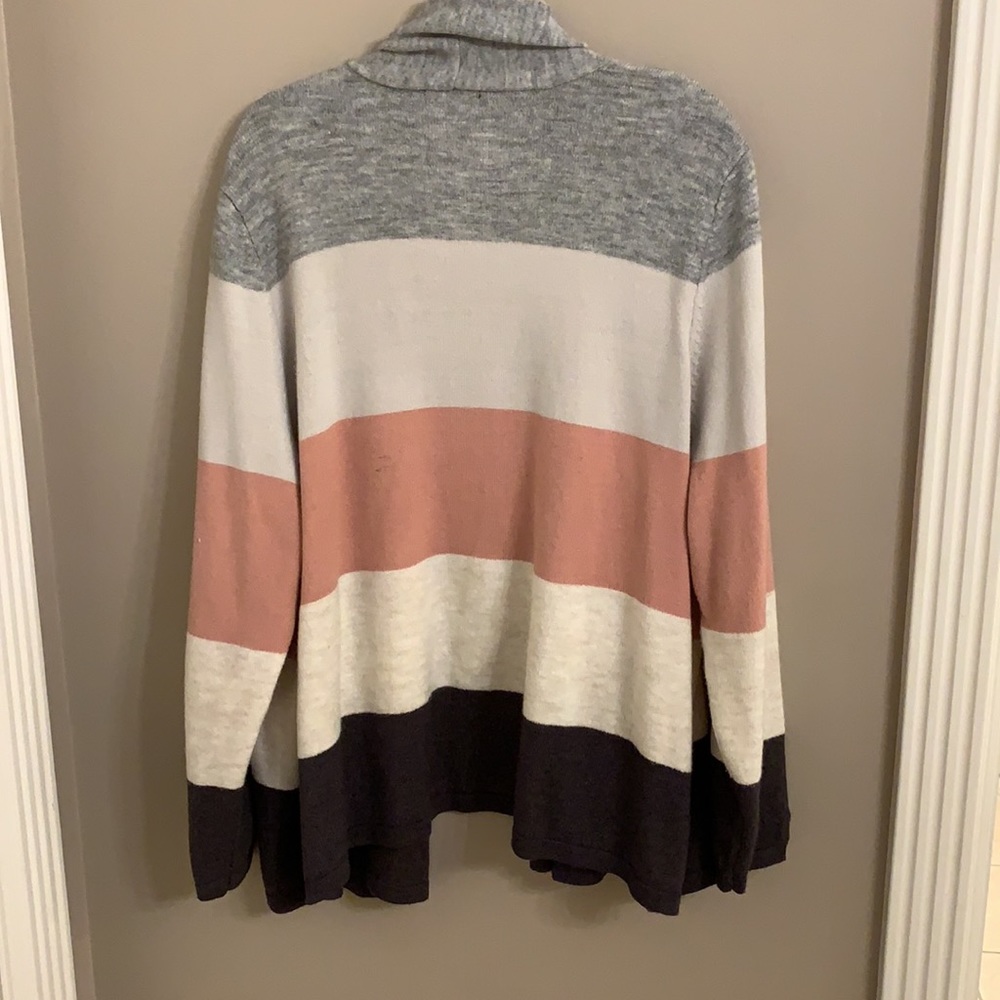 Color Block Cardigan - Picture 2 of 2